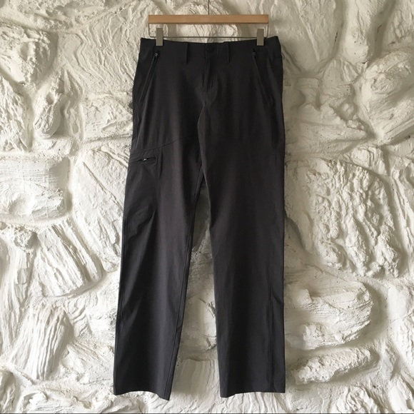 NORTH FACE | Taupe travel/outdoor pants  ✈️🌲 - Picture 4 of 6